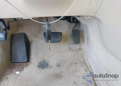 2002 Lexus Es 300 from USA, damaged, VIN JTHBF30G920072791